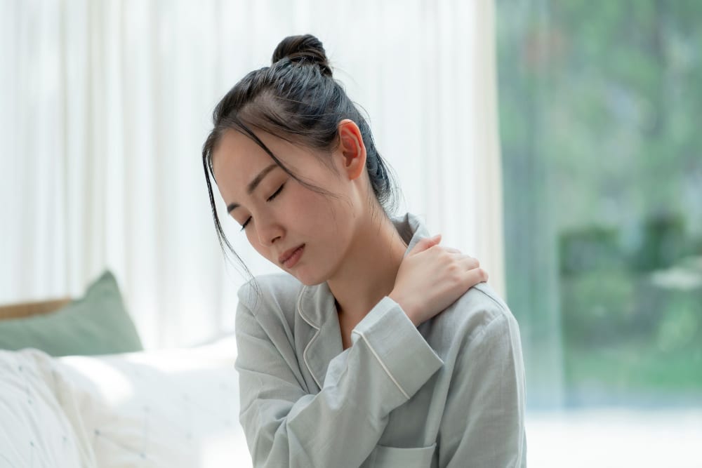 After Arthroscopy: How Do I Sleep Safely?